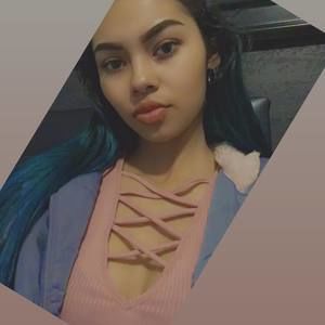 Meet your Posher, Briana